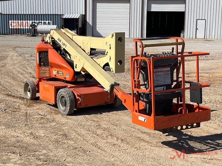 2020-jlg-e400a-image-3