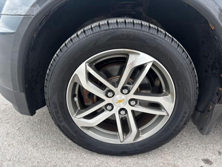 2017-chevrolet-equinox-image-94