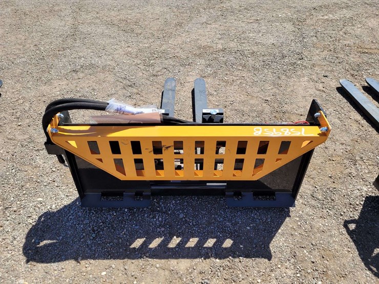 wolverine-pfa-11-3300g-pallet-fork-hydraulic-adjustable-image-4