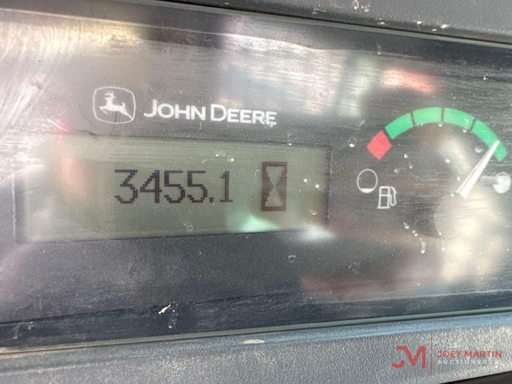 2018-deere-333g-image-18