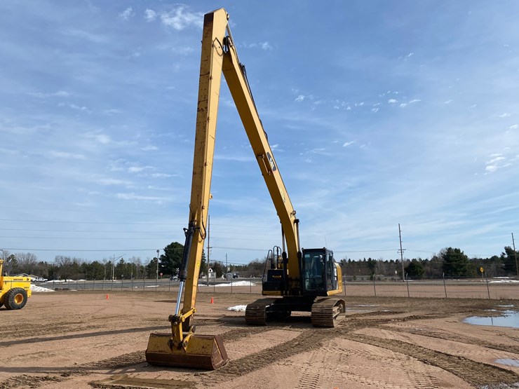 2014-caterpillar-324el-image-2