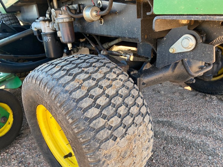 2014-john-deere-1600t-image-24