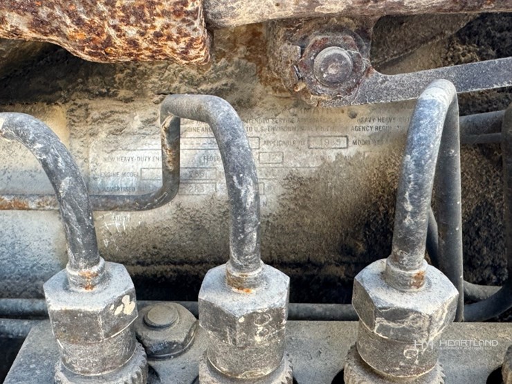 1985-mack-dm686s-image-20