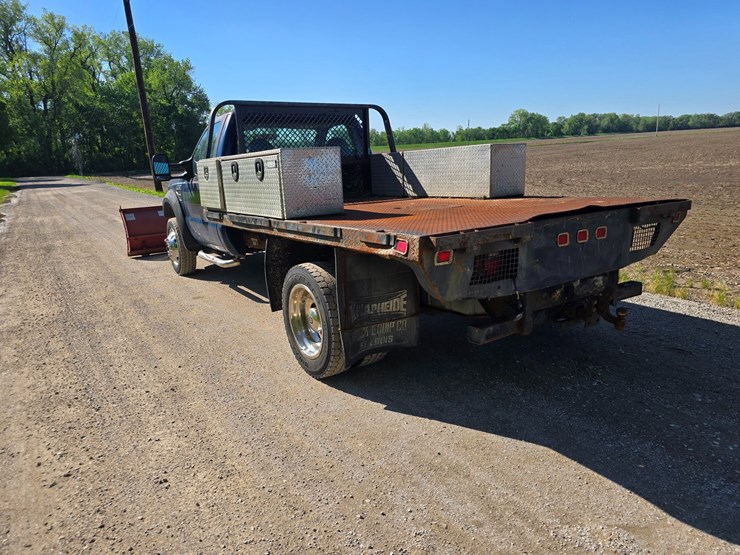 2008-ford-f550-image-12