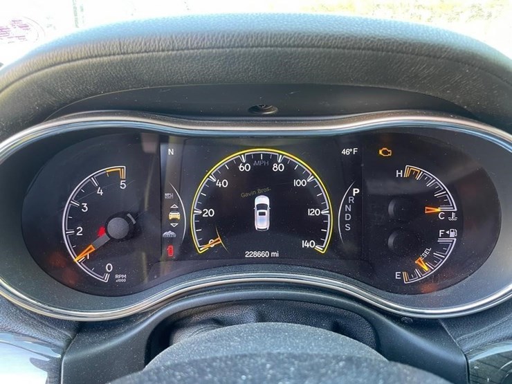 2015-jeep-grand-cherokee-image-9