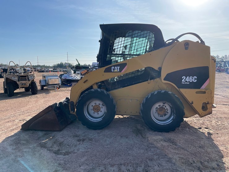 caterpillar-246c-image-8