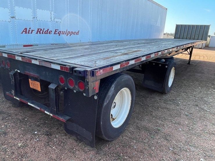 2008-fontaine-48'-flatbed-image-15