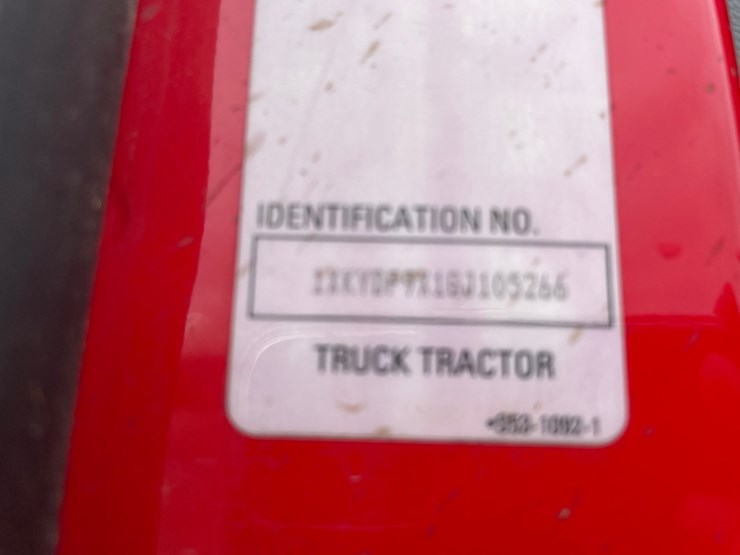 2016-kenworth-t680-image-56