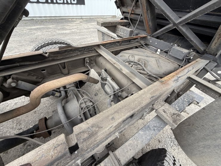 2013-liftmoore-3200ree-image-22