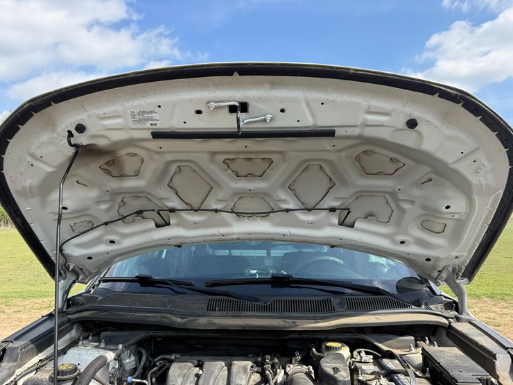 2018-ford-explorer-image-27