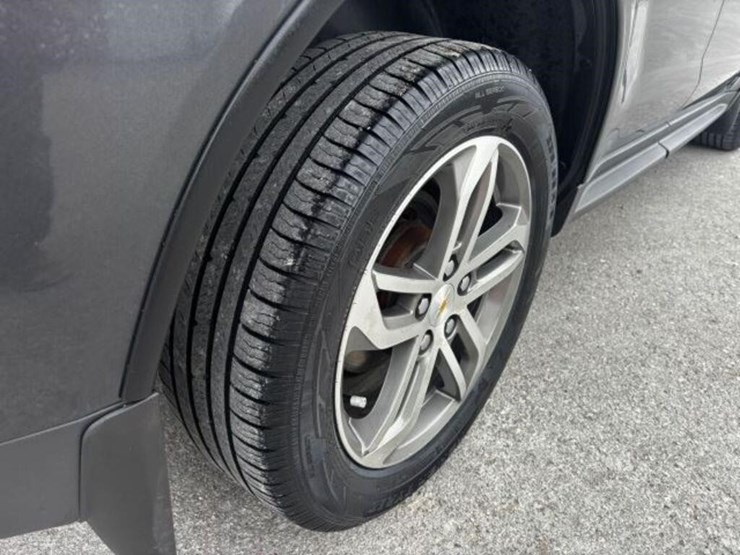 2017-chevrolet-equinox-image-99