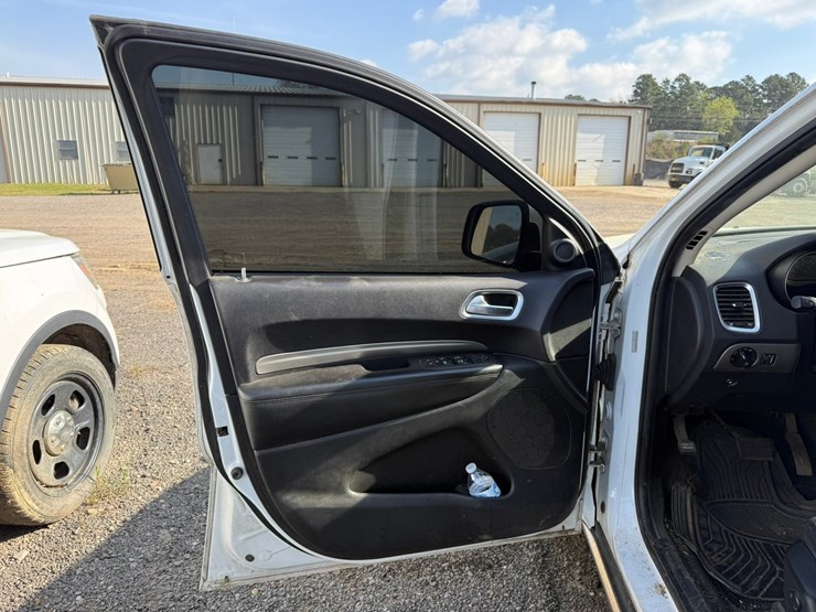 2019-dodge-durango-image-30