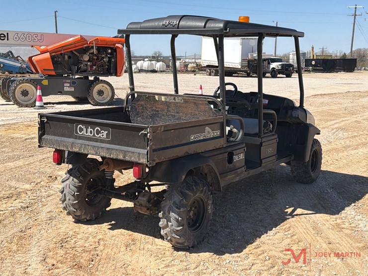 club-car-carryall-1700-image-3