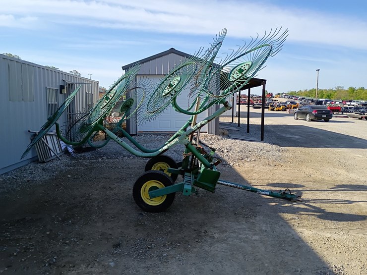 john-deere-702-image-6