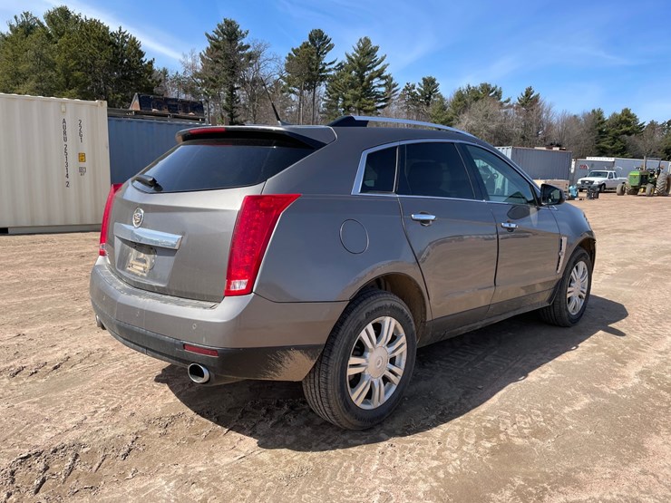 2011-cadillac-srx-image-5