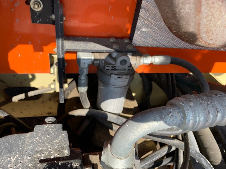 2015-jlg-4394rt-image-21