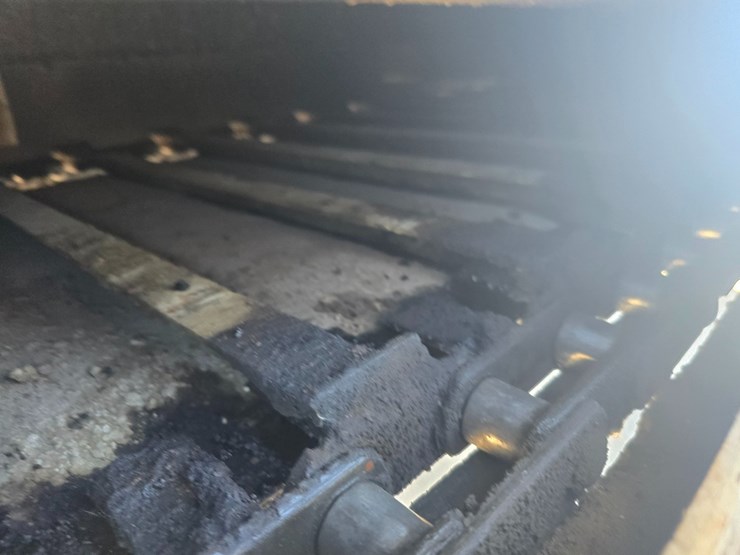 2000-red-river-live-bottom-image-43