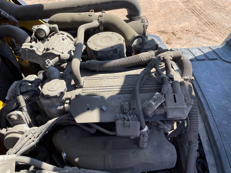 #1137-•-yale-4,000lb-lp-forklift-image-33