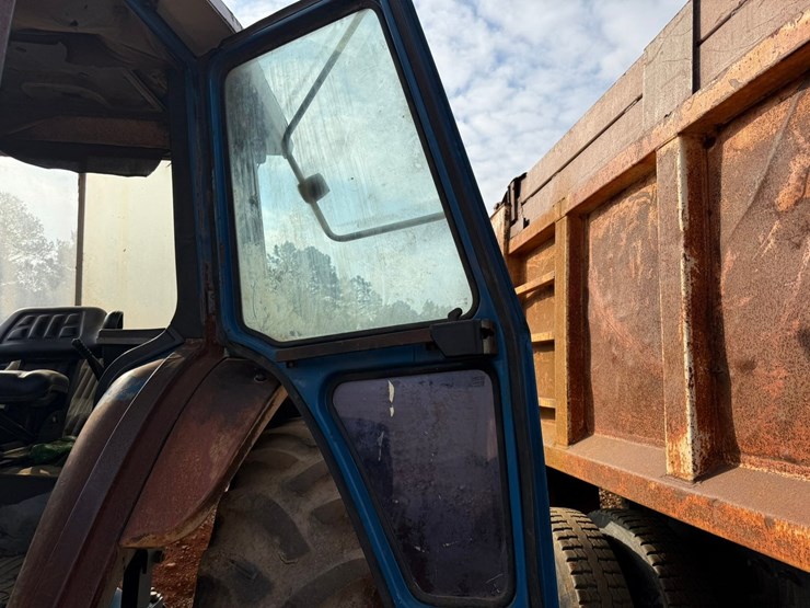 1990-ford-6610-image-41