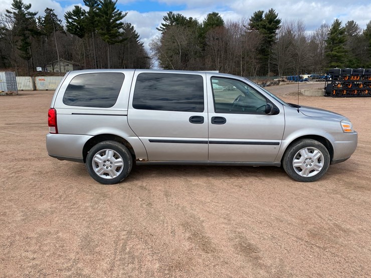 2008-chevrolet-uplander-image-4