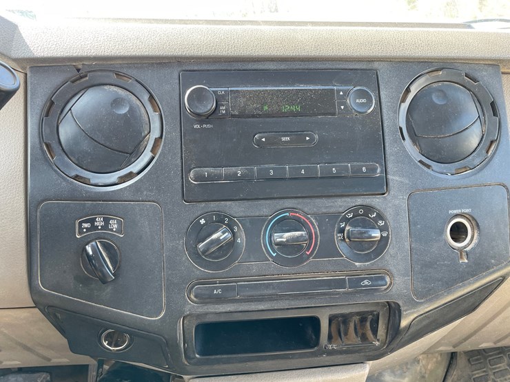 2008-ford-f350-image-35