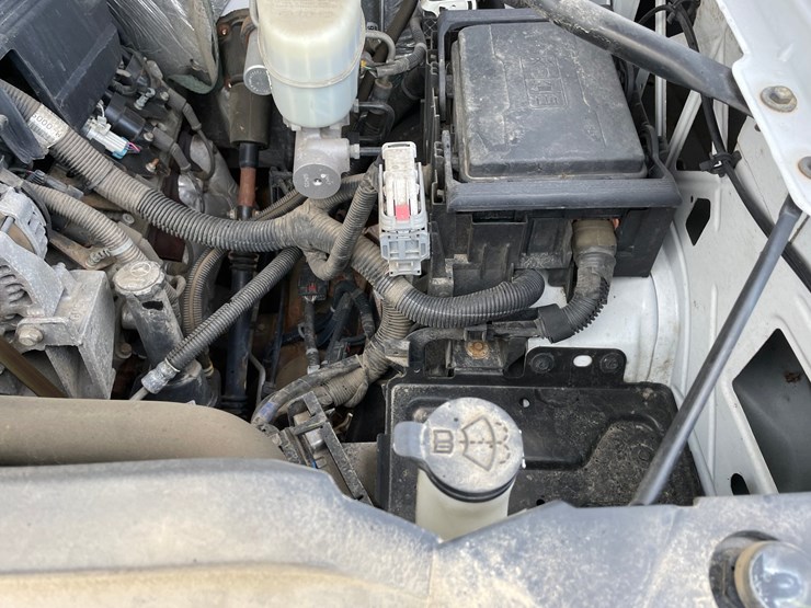 2015-chevrolet-silverado-2500-image-54