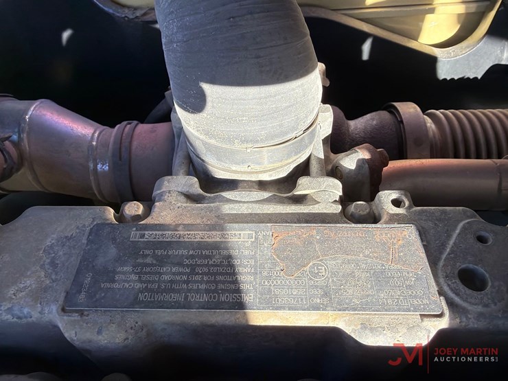 2015-jlg-600aj-image-16