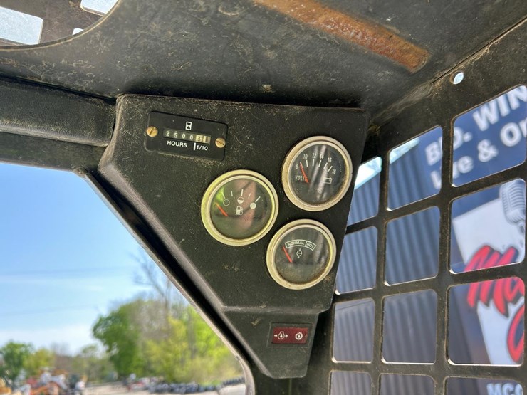 bobcat-742b-image-19