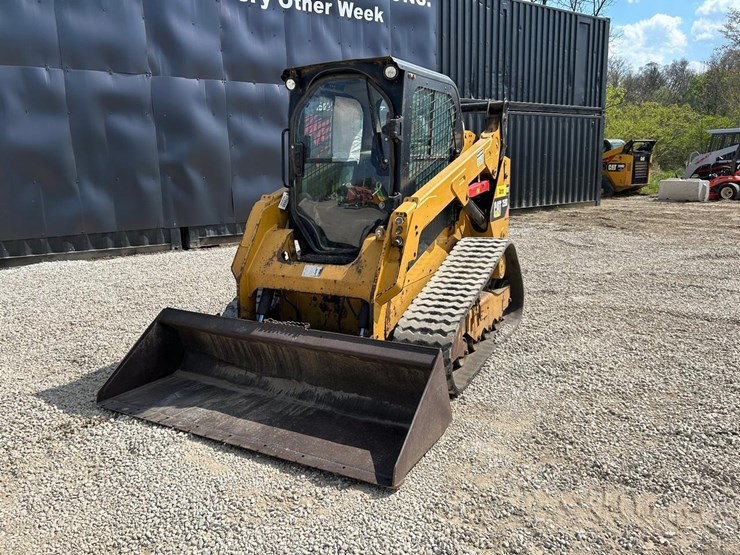 2017-caterpillar-259d-image-8
