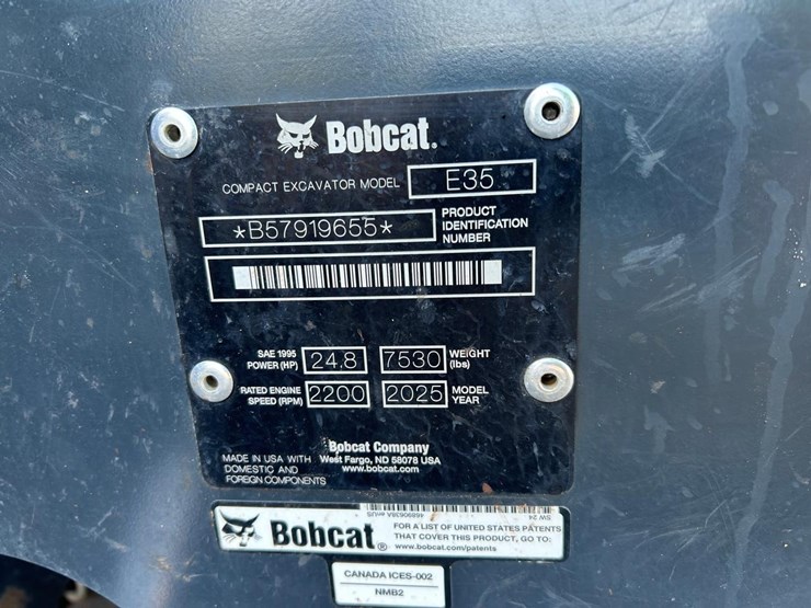 2025-bobcat-e35-image-28