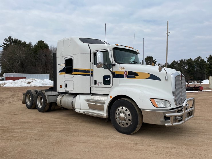 2016-kenworth-t660-image-7