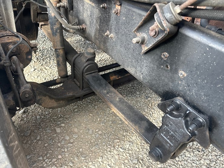 2002-mack-ch613-image-44