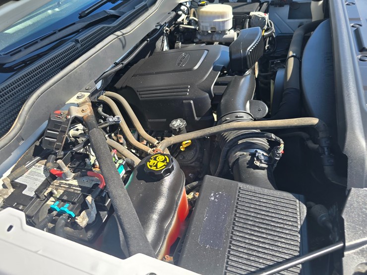 2019-chevrolet-silverado-3500-image-31