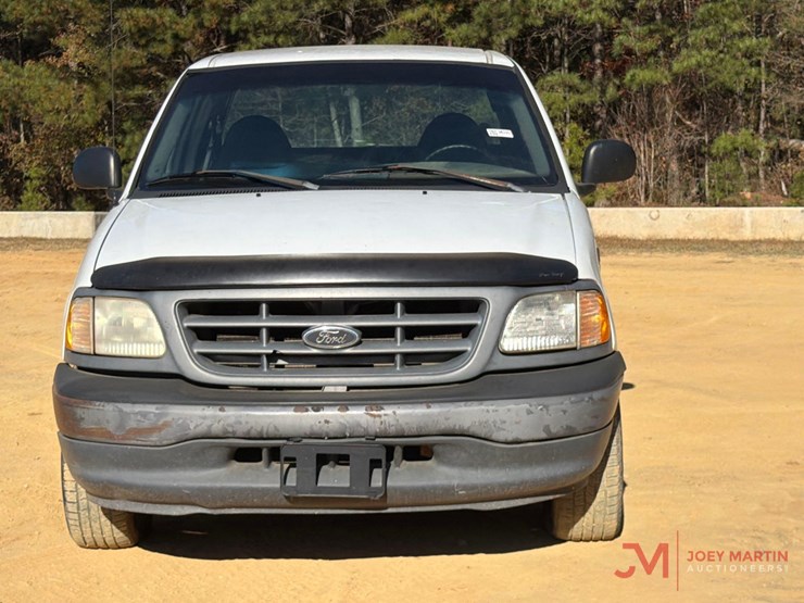 2001-ford-f150-xl-image-8