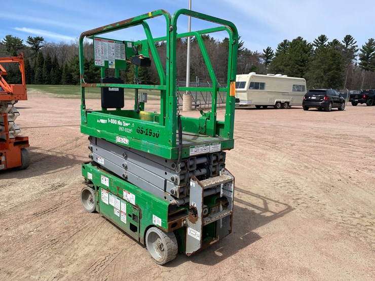 2016-genie-gs1930-image-2