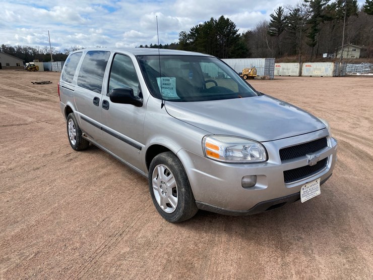 2008-chevrolet-uplander-image-3