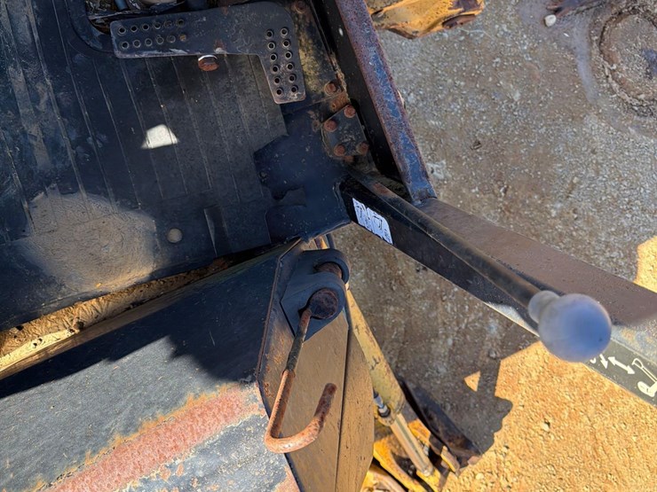 1999-deere-410e-image-21