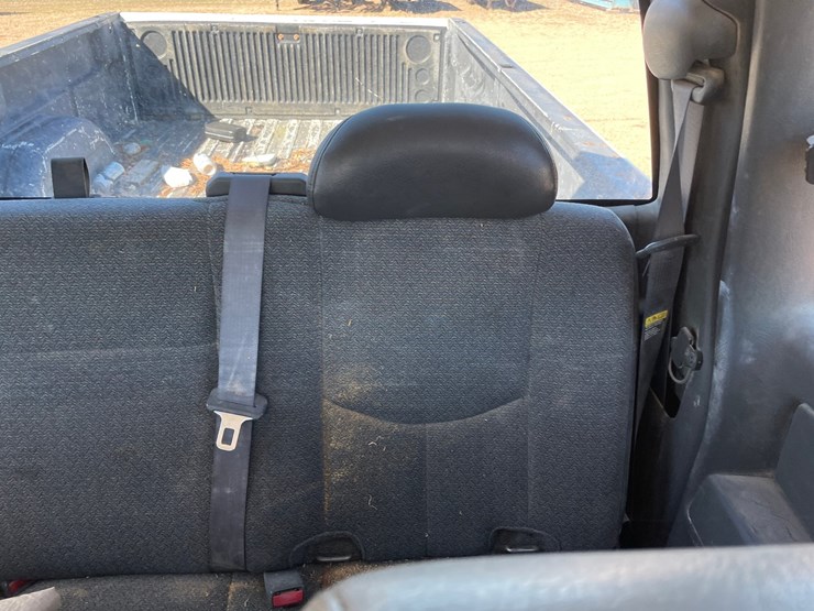 2006-chevrolet-2500-image-29