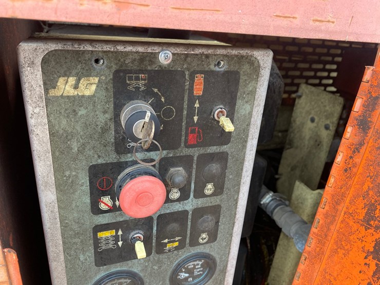 1999-jlg-33rts-image-20
