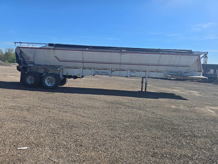 2000-red-river-live-bottom-image-24