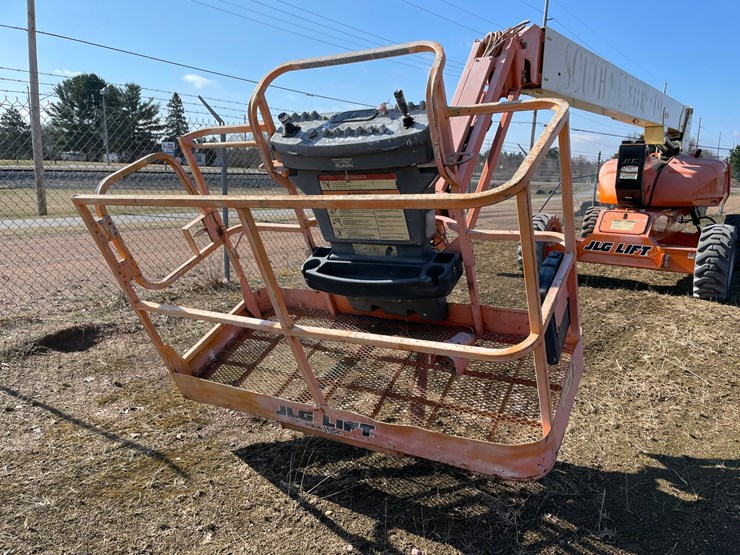 2008-jlg-m600j-image-8