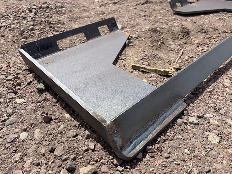 unused-2026-ecotric-3/8-in.-quick-tach-cut-out-mount-plate-image-3