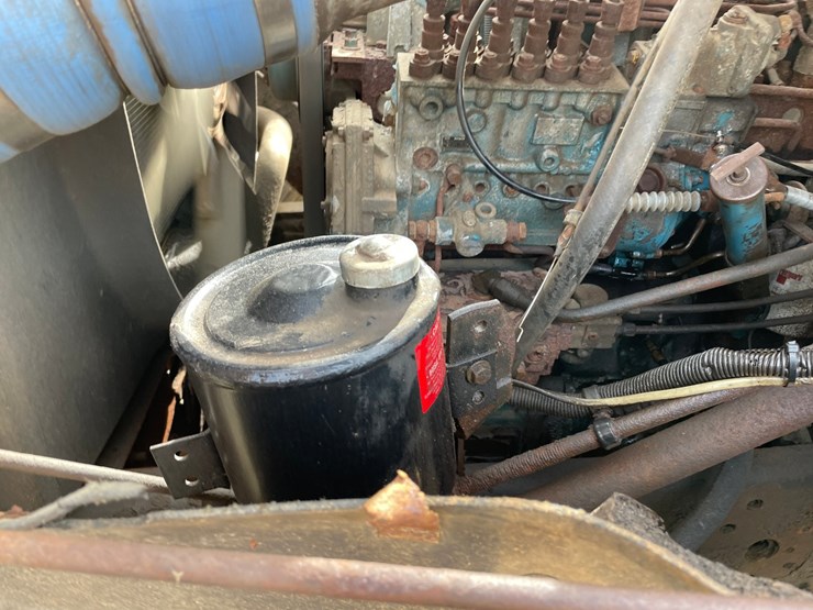 1995-international-2554-image-39