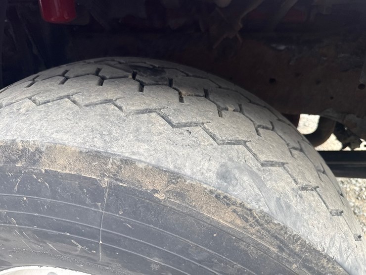 2007-mack-cl733-image-90