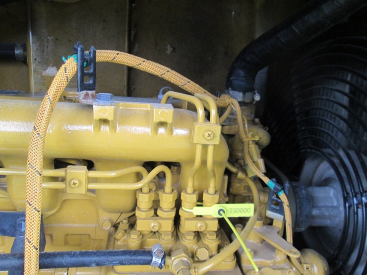 caterpillar-305.5-image-17