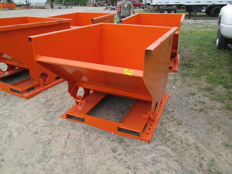 #46394-•-2yd-self-dumping-hopper-image-1