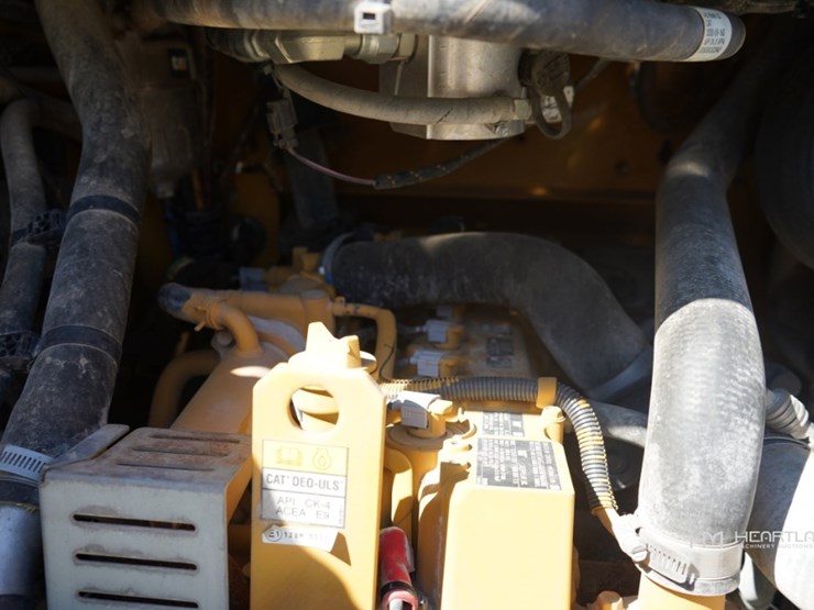 2020-caterpillar-289d3-image-26