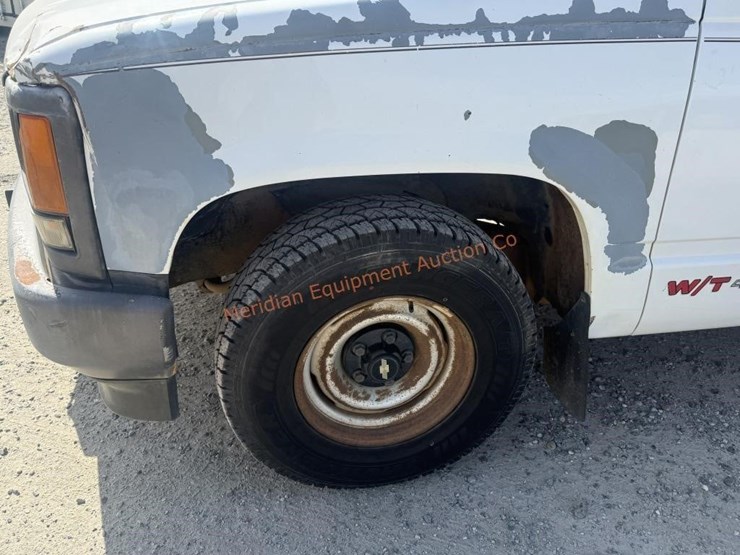 1992-chevrolet-cheyenne-1500-image-15