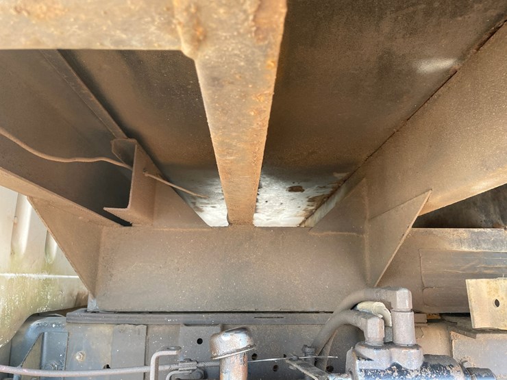 1990-international-4900-image-15