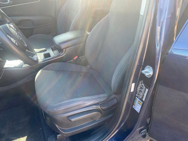 2016-kia-sorento-image-31